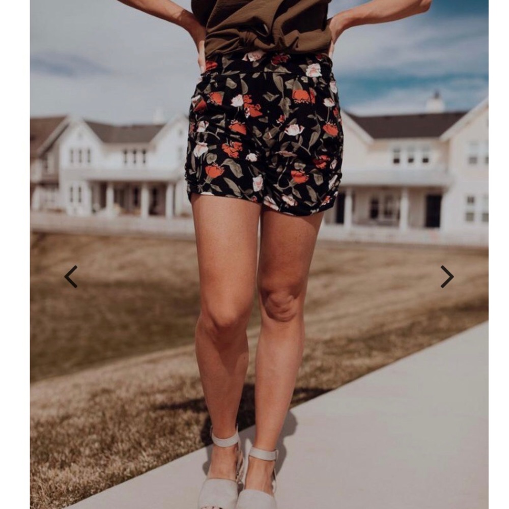 Poppy Shorts